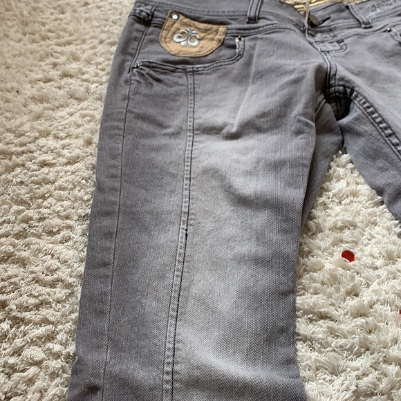 Dereon Collection - Picture 5 of 8